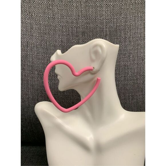 Heart Shaped Hoops - Picture 1 of 2
